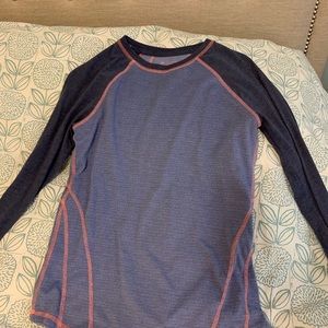 Long sleeved workout/ lounge top